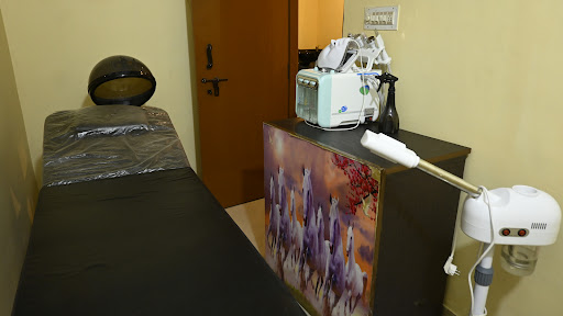 Beauty Salon image