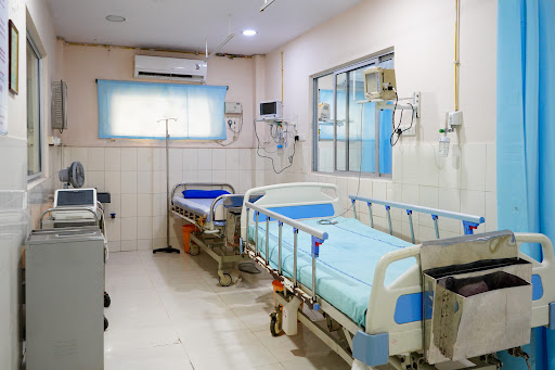 Emergency hospital image