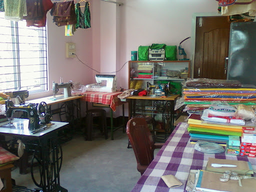 BARASHA CUTTING AND EMBROIDERY CENTRE image