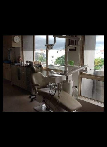 New Gujarat Hi Tech Dental Hospital image