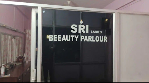 Sri Beauty Parlour image