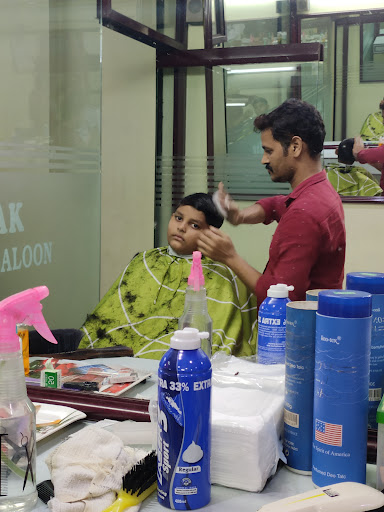 Hair Styling Zone of Mubarak Hair Beauty Saloon