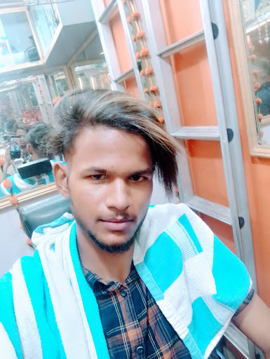 Raj Hair Cutting Saloon image