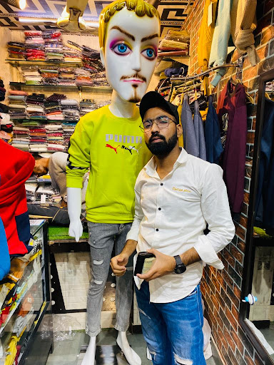 Royal men image