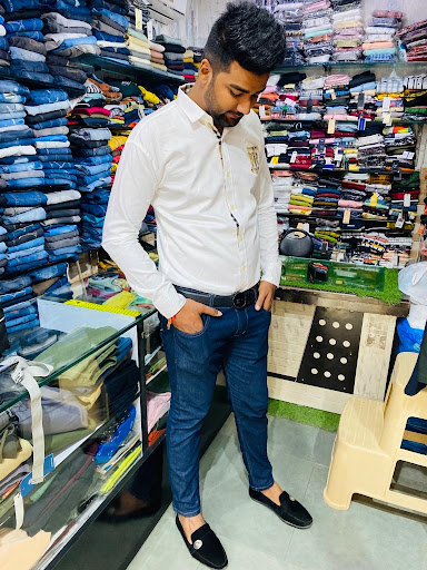 Royal men image