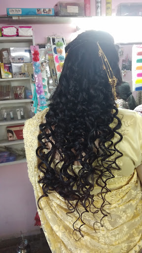 TRIPTI BEAUTY PARLOUR image