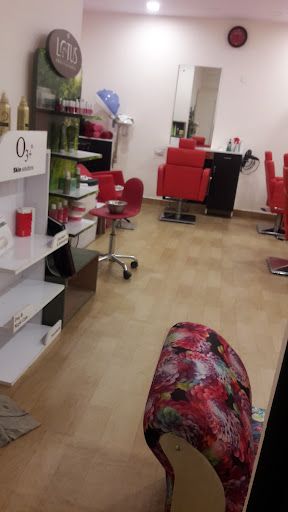 Nmz Unisex Salon image