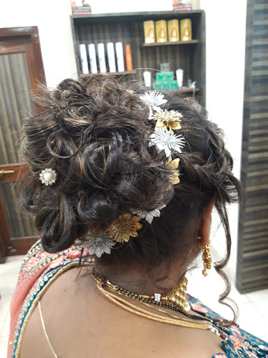 Bridal Makeup Session of Kaya Beauty Studio