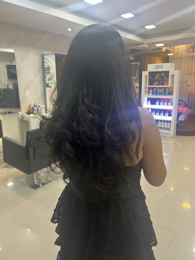 Bangs Salon image