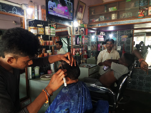 Hair Styling Zone of Payal Gents Parlour