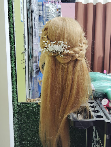 Reshma Beauty Parlour image