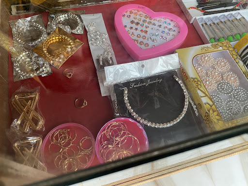 Aayushi Beauty Parlour image