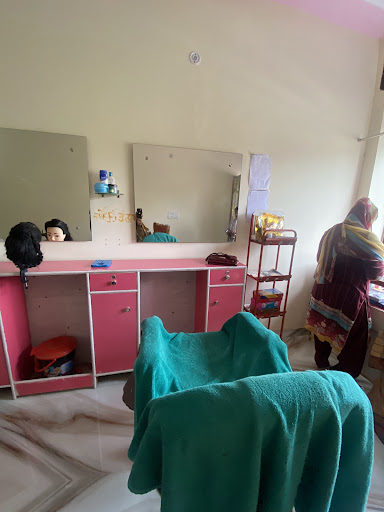 Aayushi Beauty Parlour image