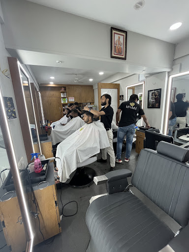 Hair Styling Zone of Latest Salon