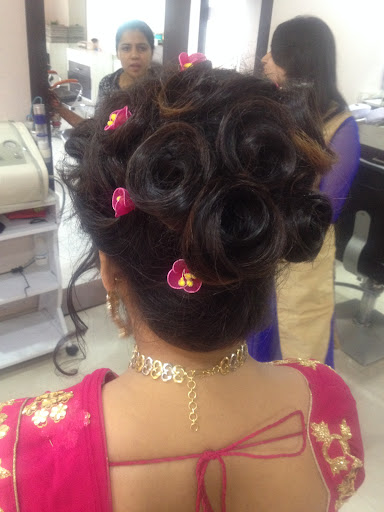 Anupama The Beauty Salon image