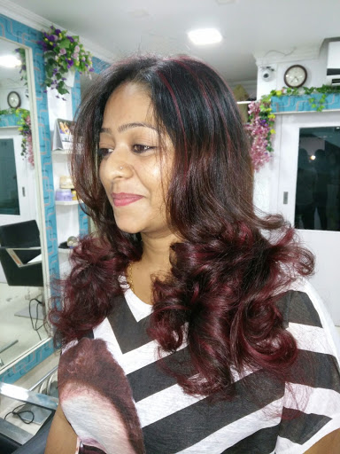 Modify Ladies Beauty Parlour image
