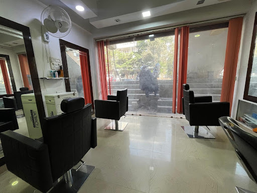 Symphony Unisex Salon & Spa image