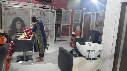 Priya Beauty Parlour image