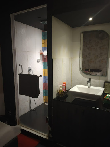 Ozone Spa Saloon image