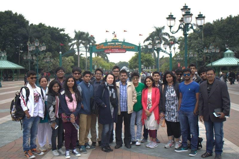 Roots Degree College image