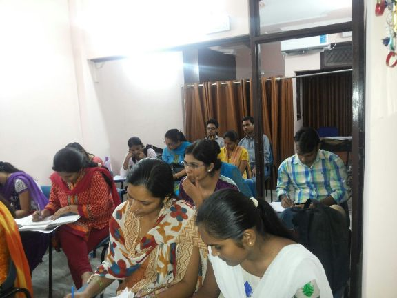Tutor Teaching Classes of Success Mantra Academy