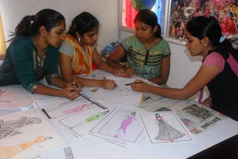 Practical Lab of TRYTOON ACADEMY [Fashion Design | Interior Design