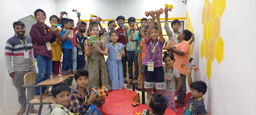 Tutor Teaching Classes of AACHARYA TUITION POINT