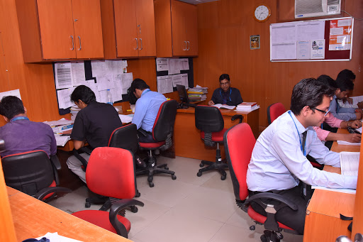 Faculty of Aakash Institute
