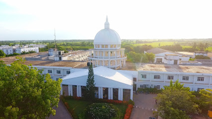 Aarupadai Veedu Medical College And Hospital image