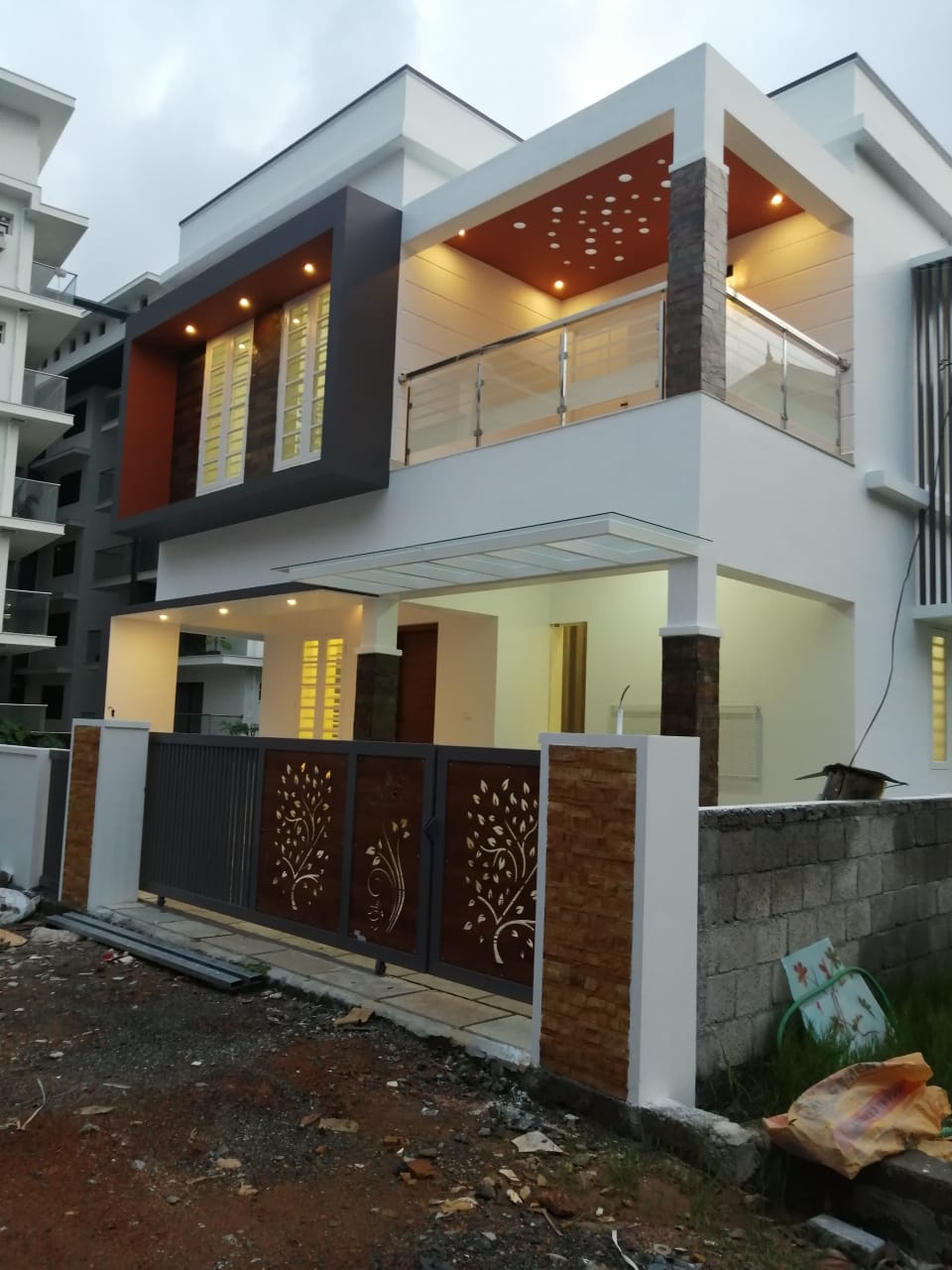 Residential Projects of Amerrow Builders and Interiors