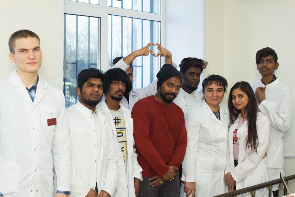 Tutors of Aveon Overseas Education Consultancy Private Limited