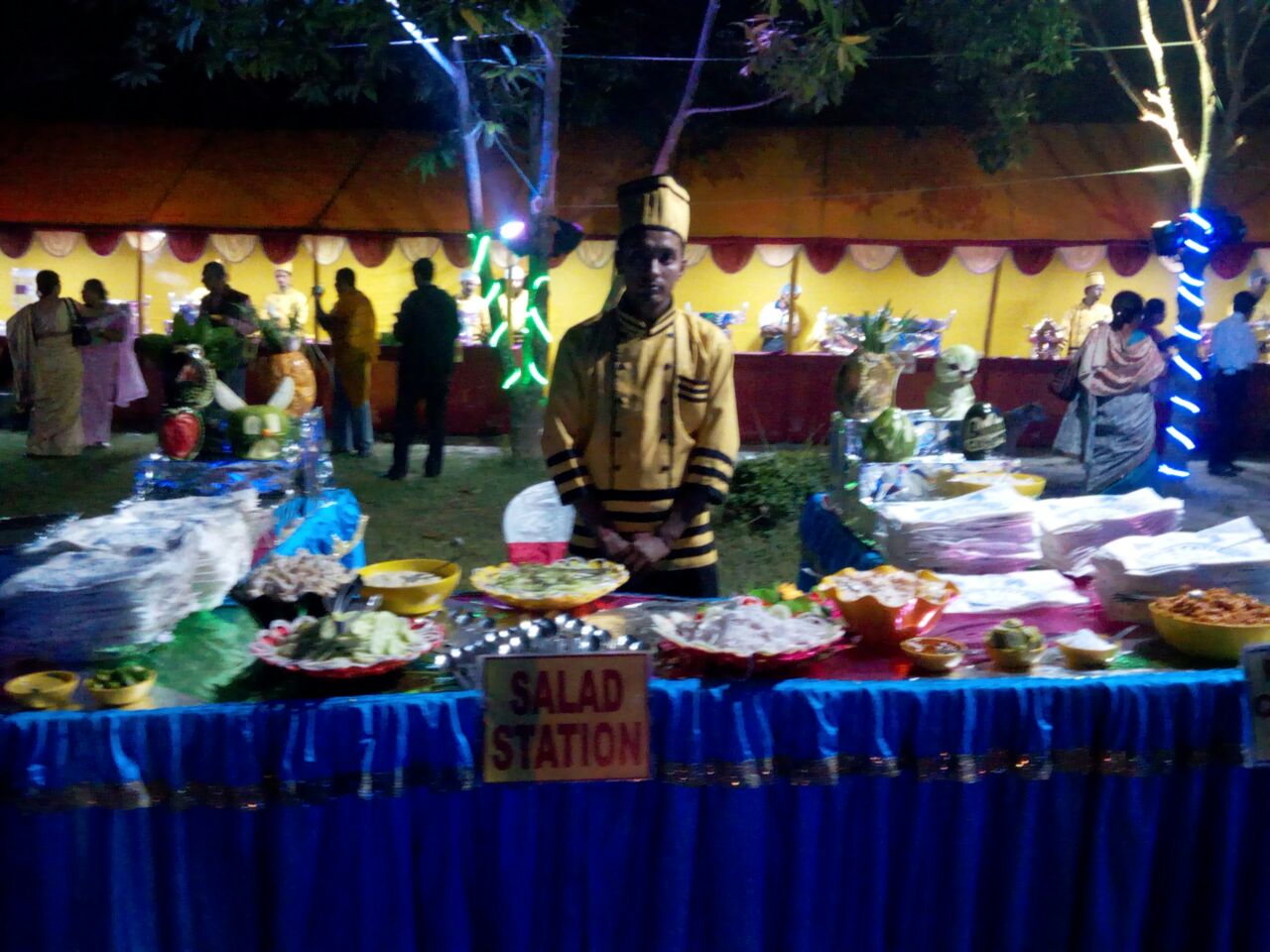 Buffet Setup of Bindass Caterer