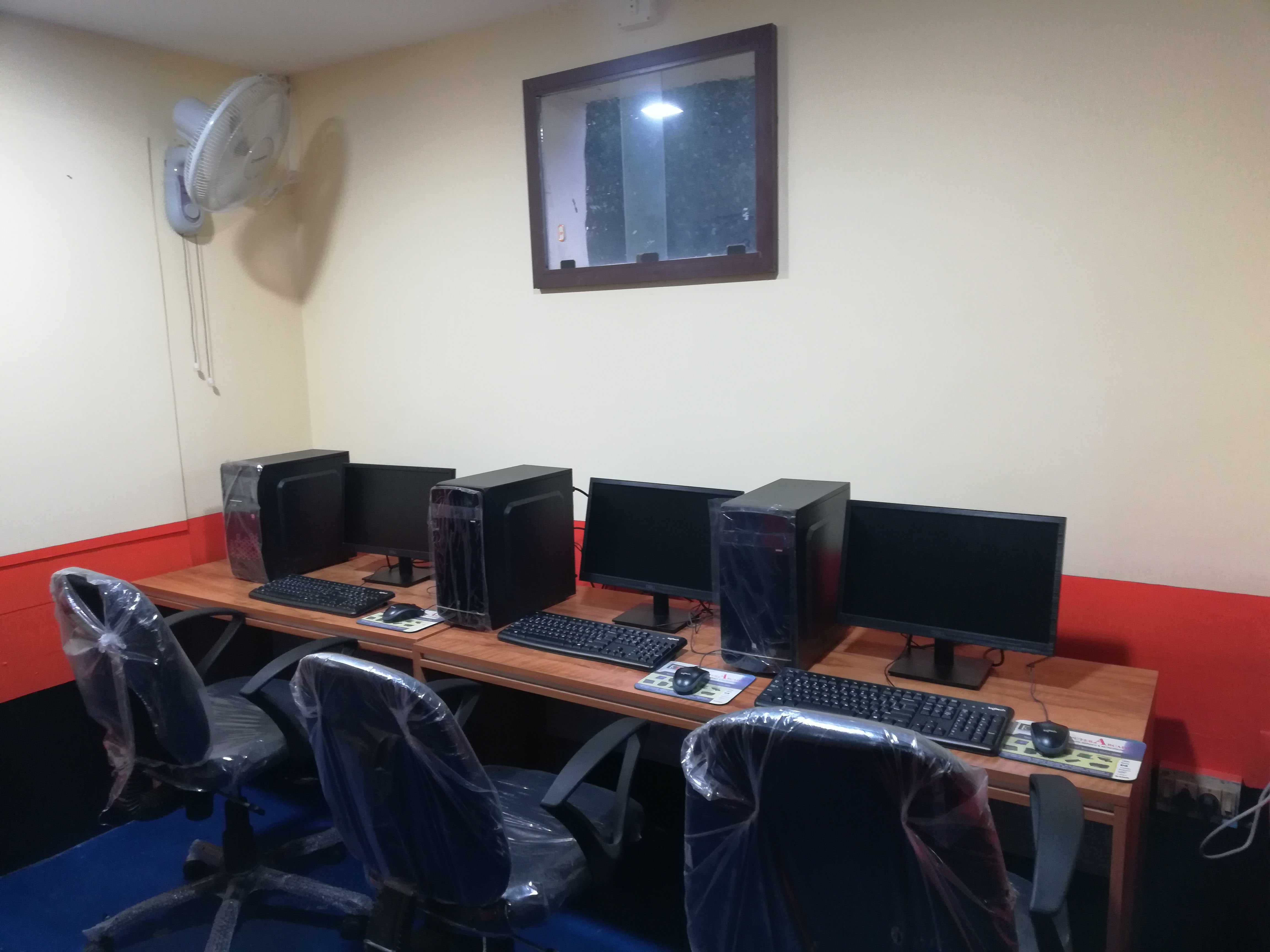 Practice Lab of CADD CENTRE