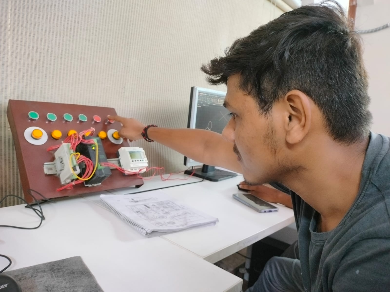 Practical Lab of CADD Centre
