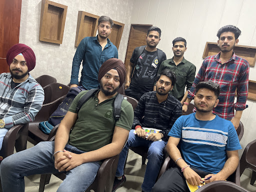 Group Tuition of Career Focus