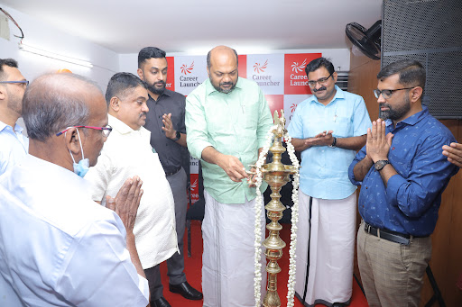 Reception of Career Launcher