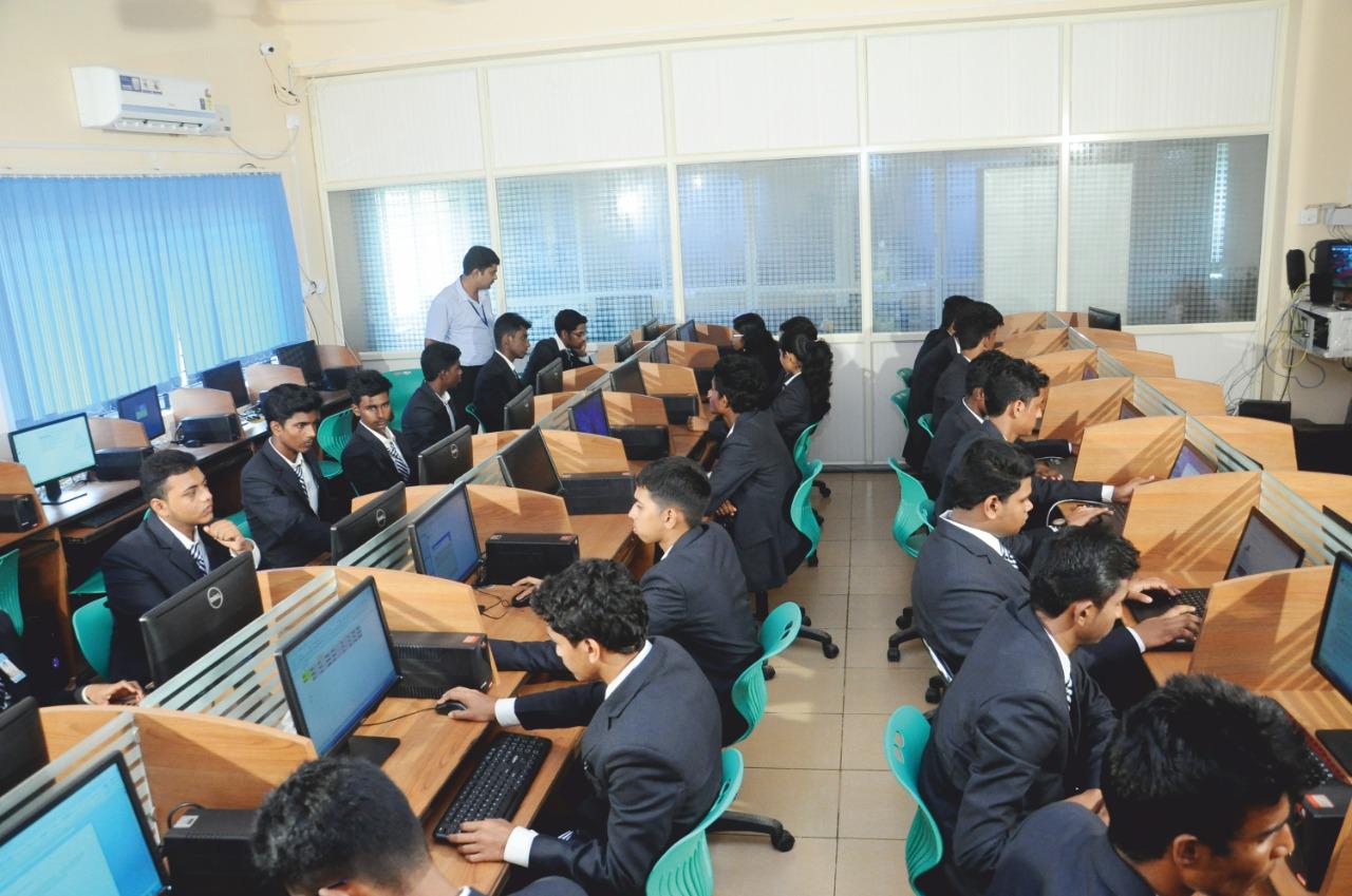 Practical Lab of ECR Group Of Institutions