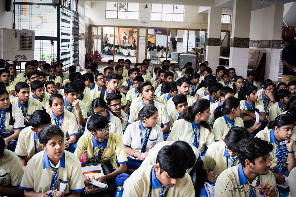 Group Coaching of FB4i Classes - CBSE Tuition Classes for 9th,10th,11th and 12th