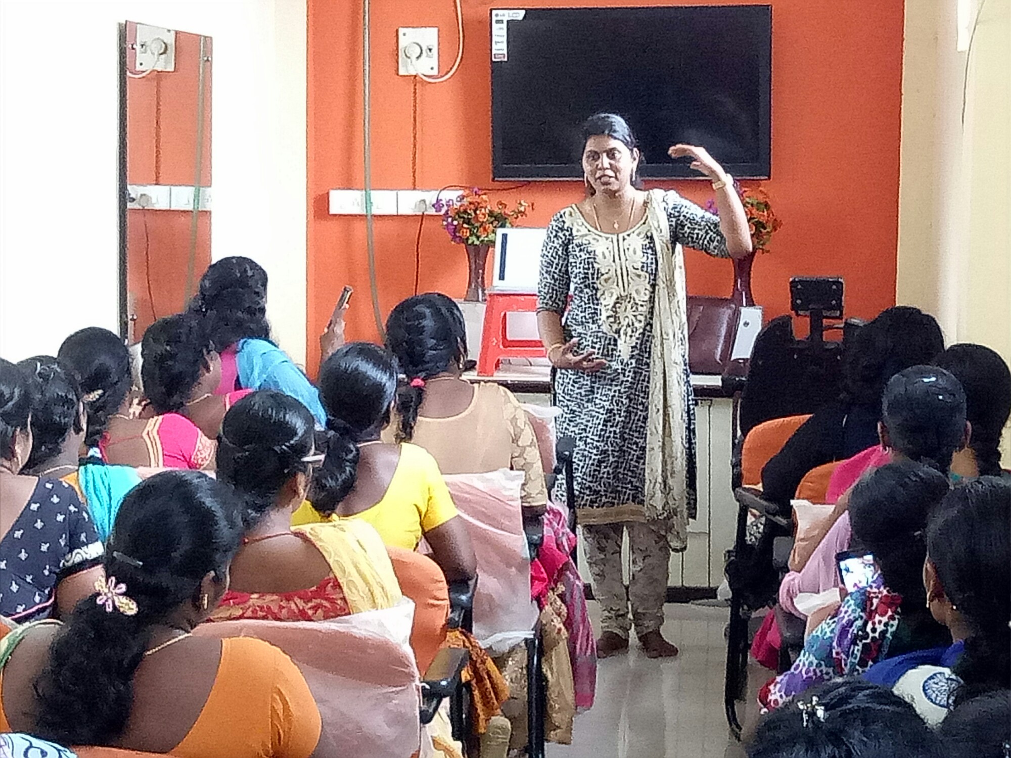 Classrooms of Flowers Beauty Academy
