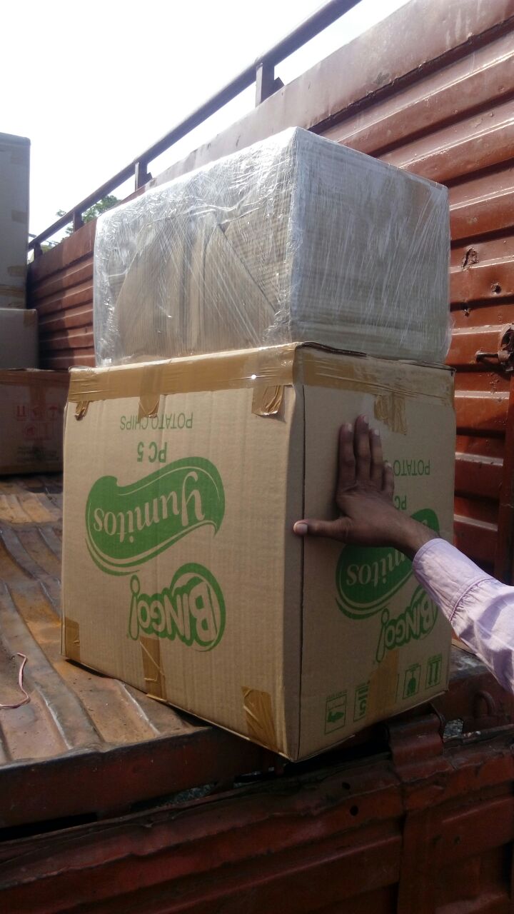 Loading & Unloading of Grand Southern Packers & Movers