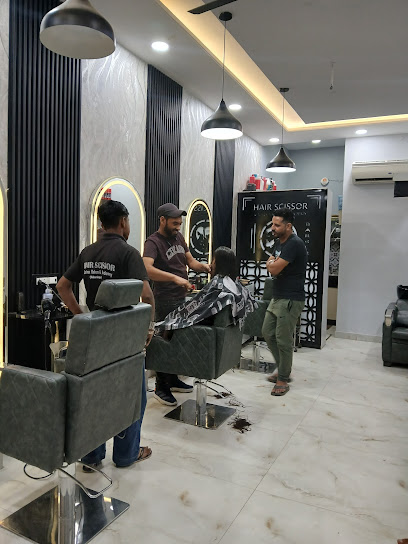 HAIR SCISSOR UNISEX SALON image