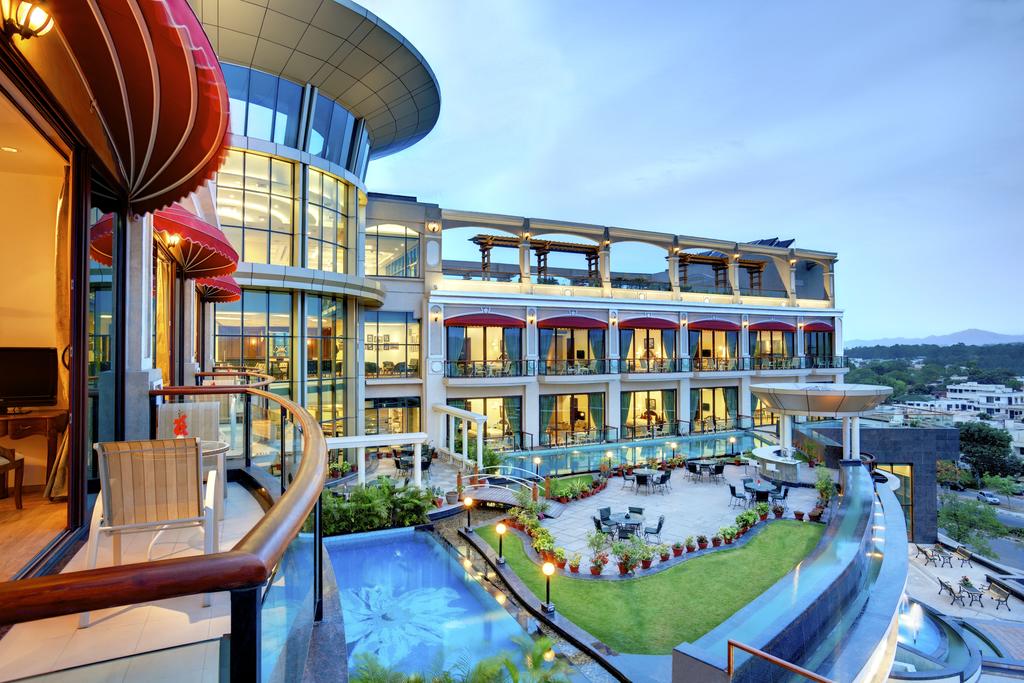 Hayes Institute of Hotel Management image