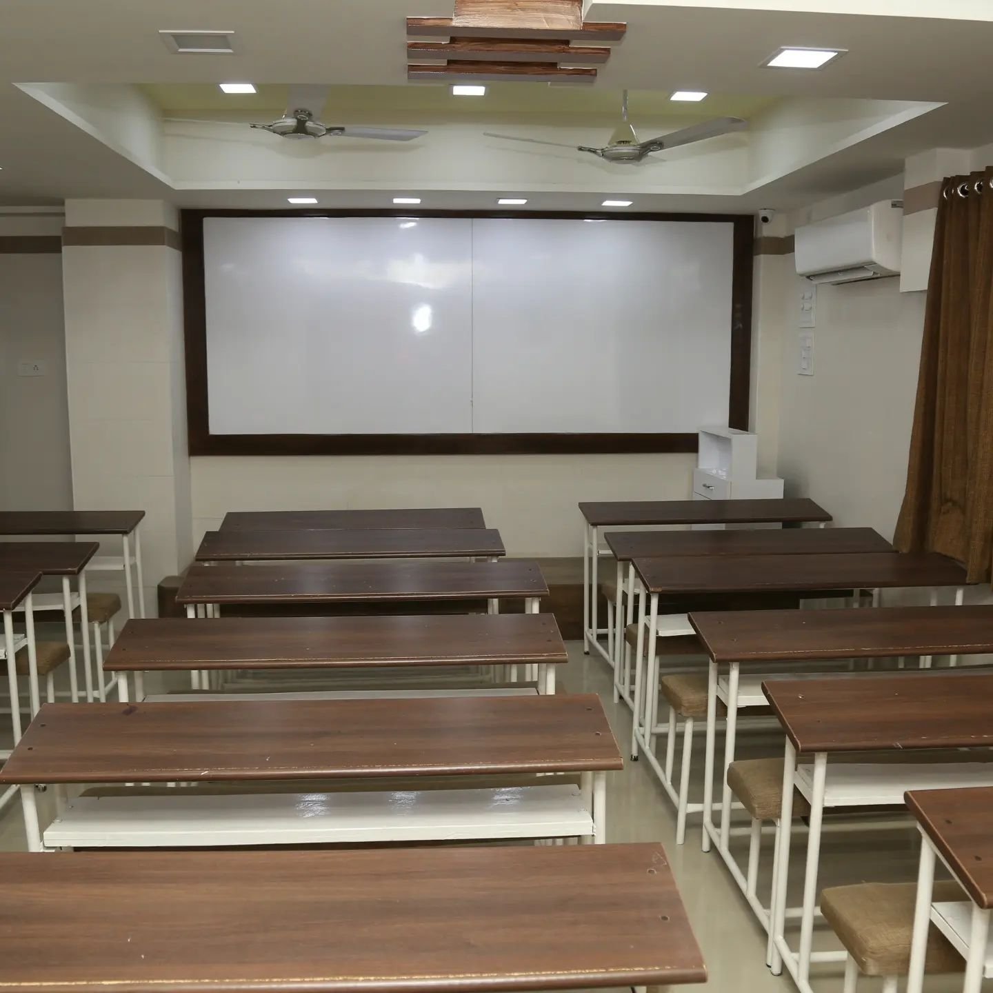 Modern Classroom of Ahuja Career Institute