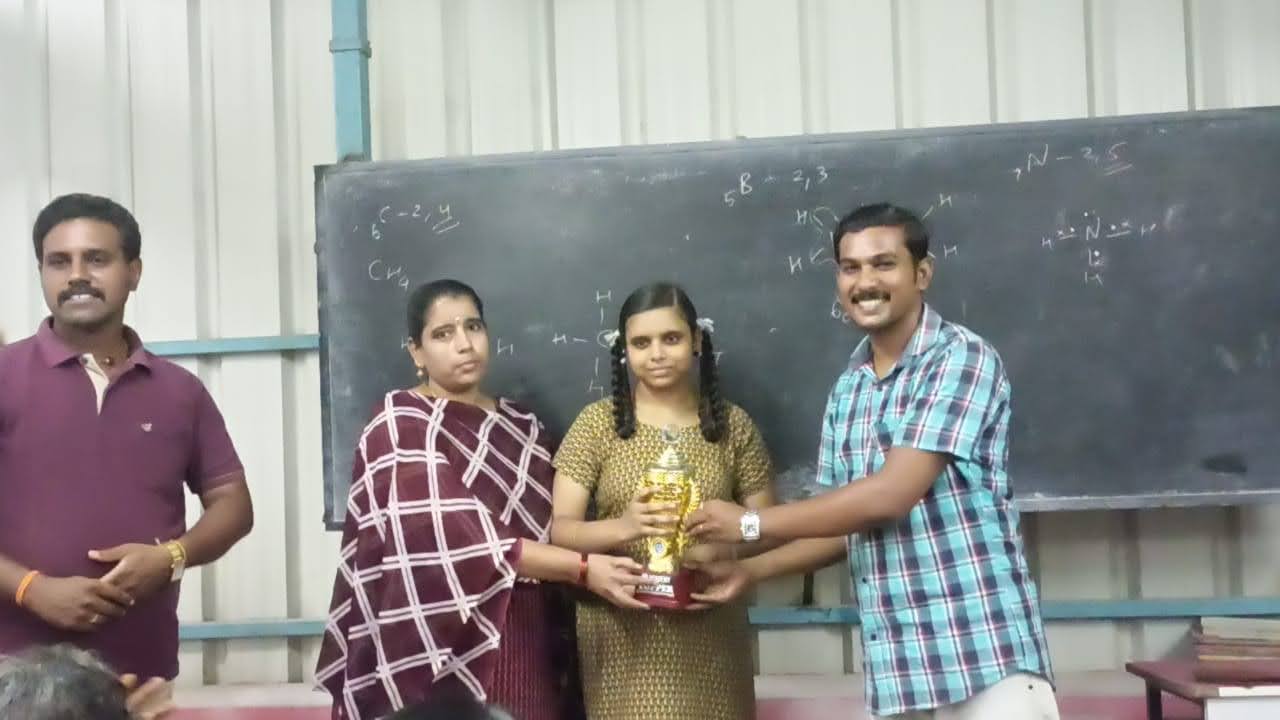 Academic Awards of DD Academy