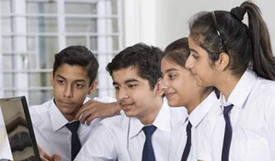 Tutor Teaching Classes of TOCAB Institute