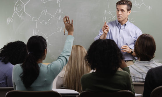 Tutor Teaching Classes of Smit Tutorials