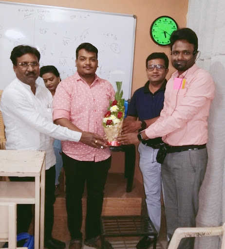 Tutors/Faculty of I B And M Institute Of Banking Management