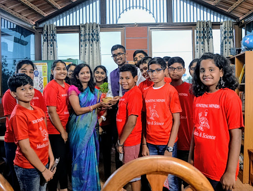 Tutors of Igniting Minds-maths And Science Classes