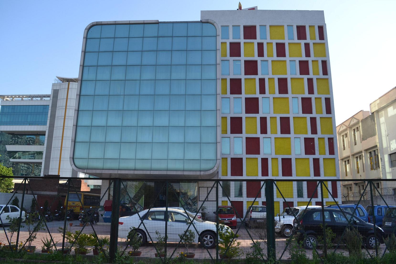IMS DIA Design and Innovation Academy image