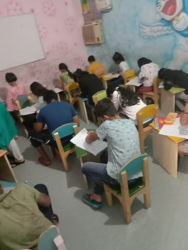 Tutor Teaching Classes of Indus Valley Sainik School Academy
